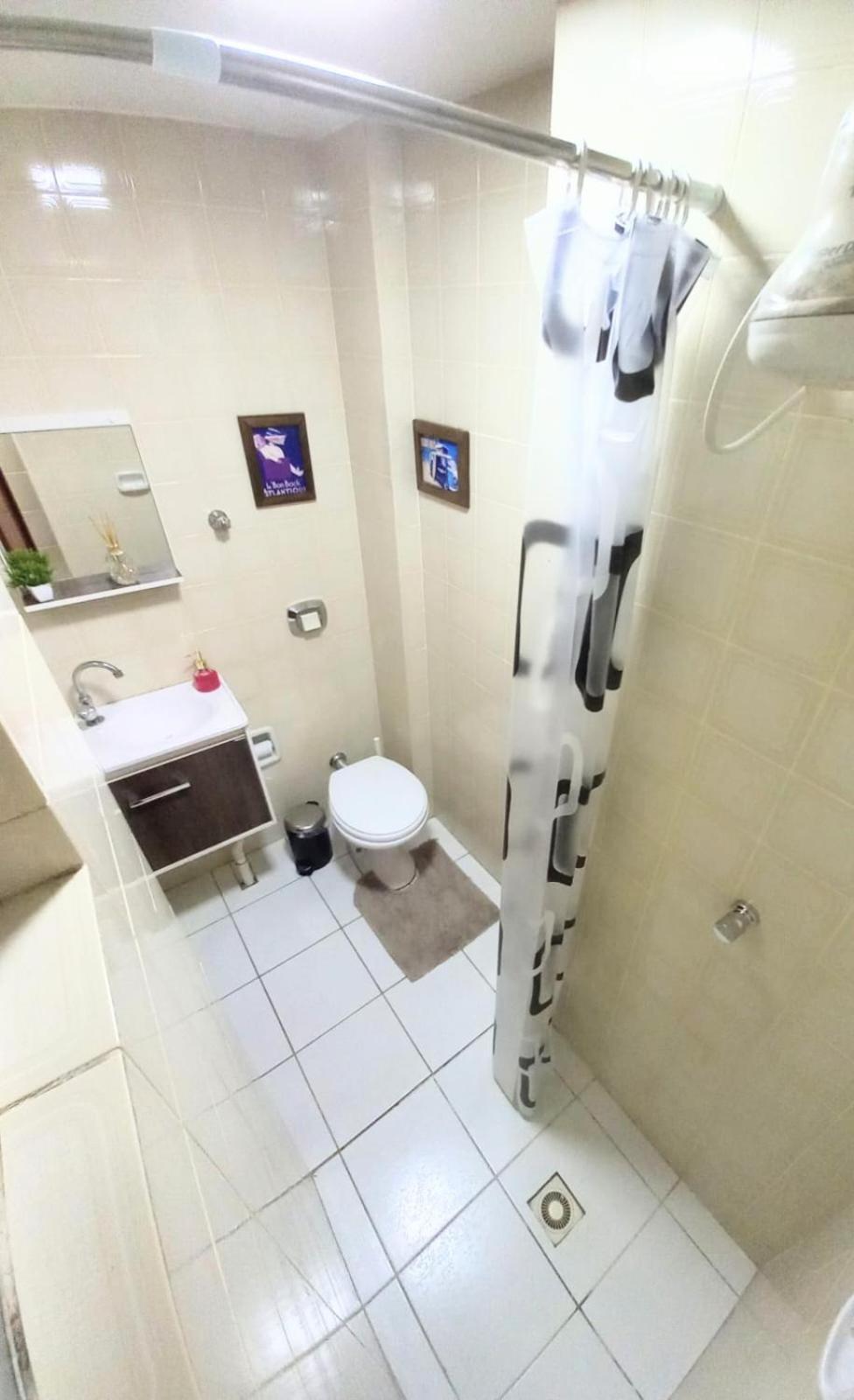Apartamento Apto 4 Quartos Em Bc Com Garagem Enorme, Cabem 2 Carros Pequenos